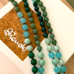 Beautiful necklace jade color by Banana Republic